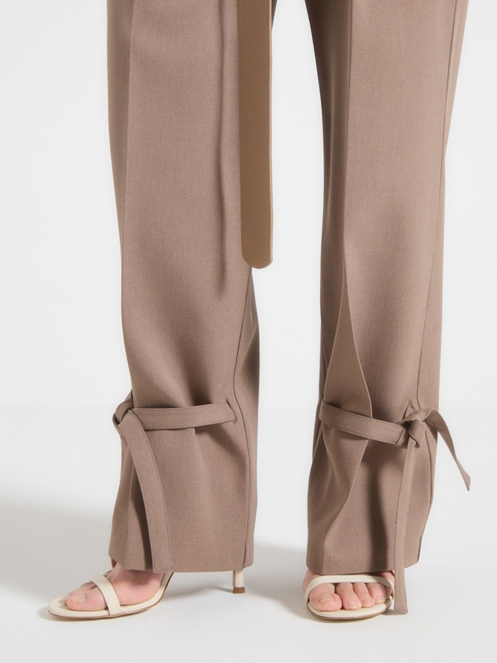 Maniere De Voir Suzanne tailored trouser with belt and ankle ties size 10 NWT - Picture 4 of 11